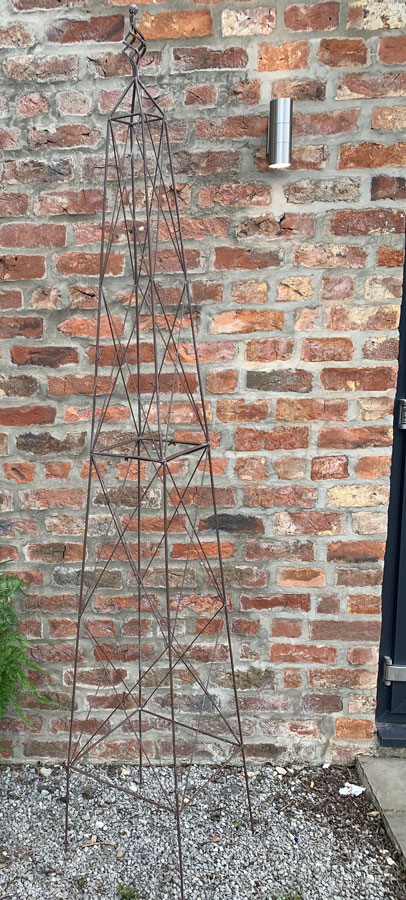 Steeple Garden Obelisk Extra Tall Rust Effect 220cm