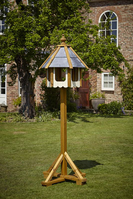 Heritage Heavy Duty Bird Table