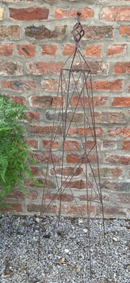 Steeple Garden Obelisk Rust Effect 120cm