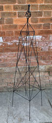 Steeple Garden Obelisk Black 120cm