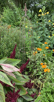 Metal Garden Ripley Obelisk 120cm Rust Effect