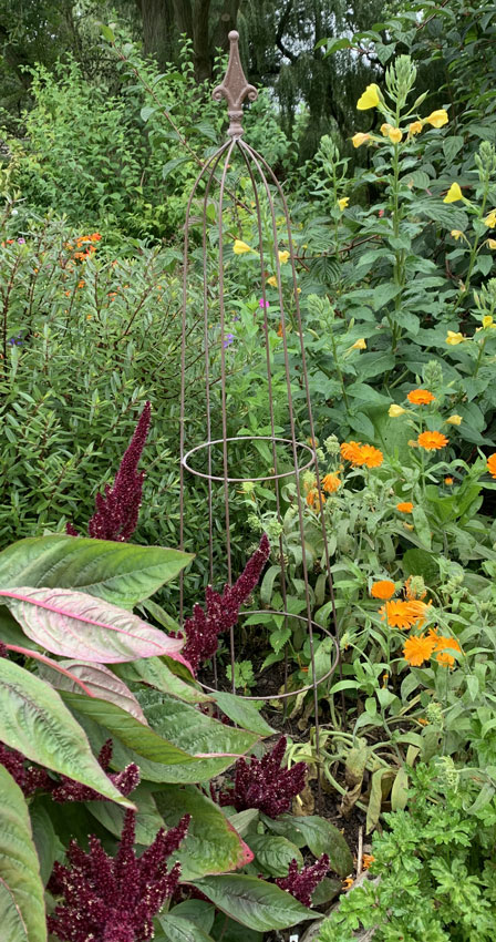 Metal Garden Ripley Obelisk 120cm Rust Effect