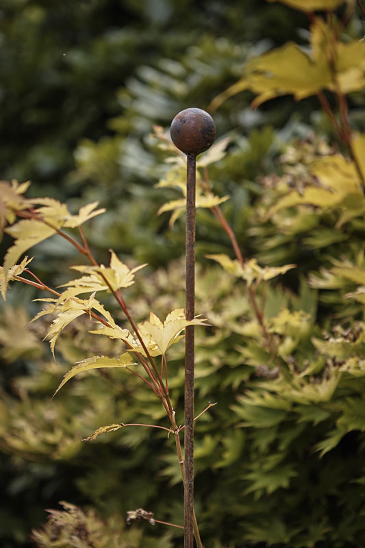 Rusty Ball Plant Stake