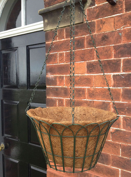 VictorianStlye Hanging Basket