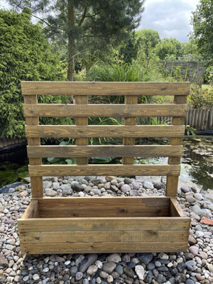 Wooden Planter with Trellis - Large