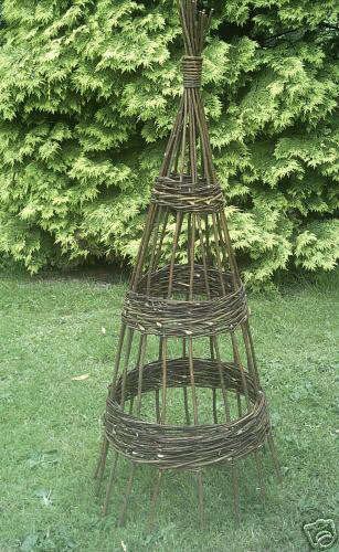 1.65m  Natural Willow Obelisk